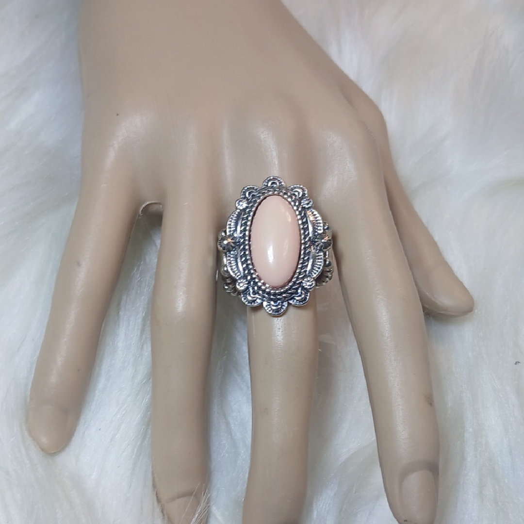 Paparazzi Silver And Peach Oval Ring Strech